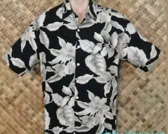 TORI RICHARD mens Hawaiian Floral Foliage Print Rayon Shirt - Medium