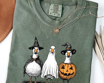 Comfort Colors® Funny Goose Bumps Halloween Tshirt, Retro Goose Pumps Shirt, Best Girly Halloween Gift, Trendy Halloween Gift