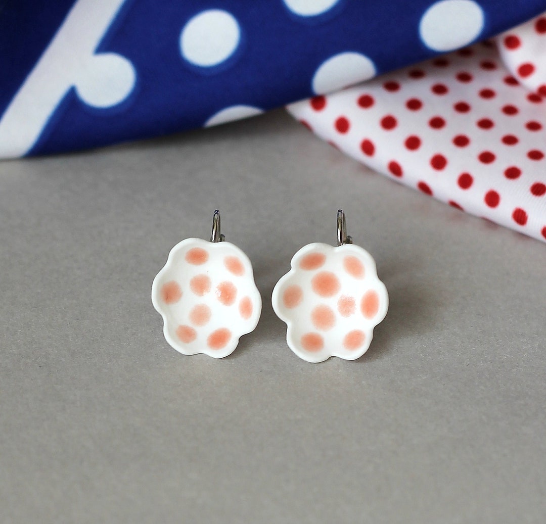 White Porcelain Flower Earrings With Pink Dots sweetpinkydots. Unique