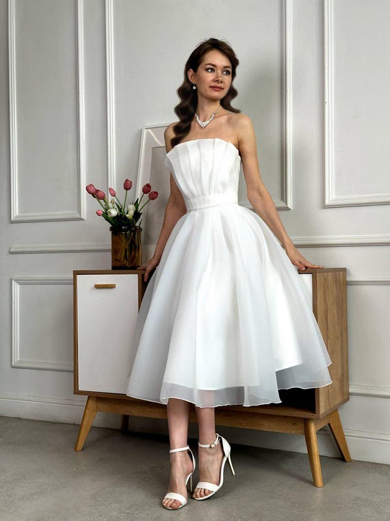 Strapless Tea Length Wedding Dress | Satin and Organza Wedding Dress | Midi Bridal  Dress | Civil Wedding Dress | Modern Bride - Etsy Israel