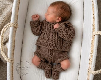 Baby Sweater Set Knitting Pattern: Newborn Coming Home Outfit (PDF Download)