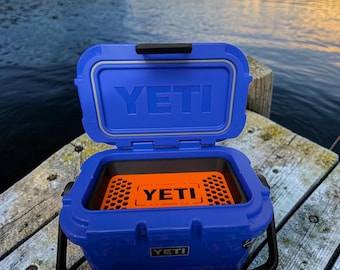 Yeti Roadie 8 Tray
