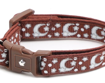 Moon Cat Collar - Lune e Stelle Argento su Marrone - Collare Gatto Breakaway - Gattino o Taglia Grande - Glow in the Dark B91D201