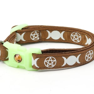 Wicca Cat Collar - Witch&#39;s Familiar on Brown  - Breakaway Cat Collar - Kitten or Large size - Glow in the Dark B72D31