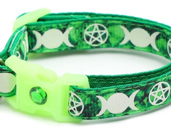 Wicca Cat Collar - Witch's Familiar on Emerald - Breakaway Cat Collar - Kitten or Large size - Glow in the Dark B49D31