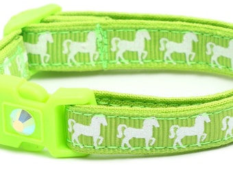Horse Cat Collar - White Horses over Lime Green - Safety - Breakaway Cat Collar B86D90
