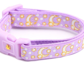 Mond Katzenhalsband - Gold Monde und Sterne auf Pastell Lila - Breakaway Katzenhalsband - Kätzchen oder Großformat - Glow in the Dark B151D204