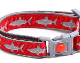 Shark Cat Collar - Great White Sharks on Red - Breakaway Safety - B14D161