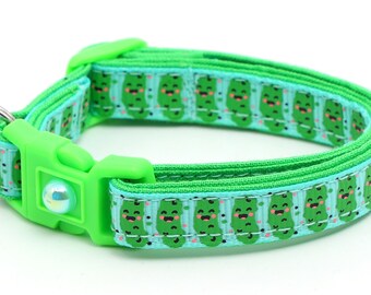 pickle cat collar