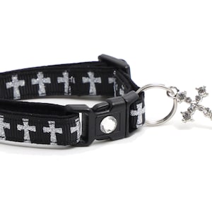 Christliches Katzenhalsband - Silber Kreuze auf Schwarz - Breakaway Safety - B52D251