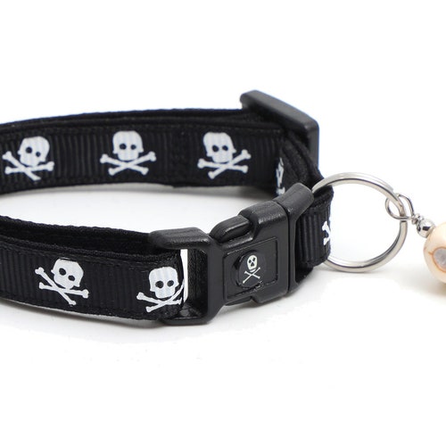Cat Collar Skulls and Crossbones Cat Collar on Purple Etsy