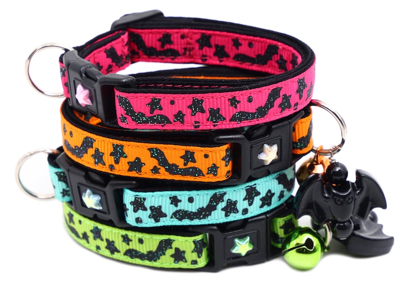 Halloween Cat Collar Spooky Bats and Stars on Green Breakaway Safety B59D137 image 9