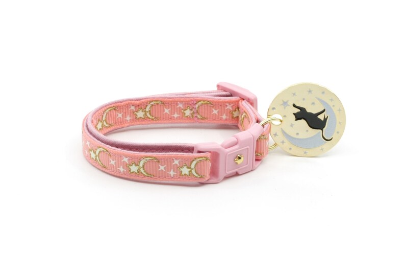 Moon Cat Collar Lunes dor et étoiles sur Corail Rose Collier de chat breakaway Chaton ou grande taille Glow in the Dark B4D204 Blank Moon Charm