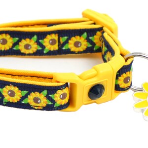 Sunflower Cat Collar - Summer Sunflowers on Navy - Breakaway Safety - B130D134