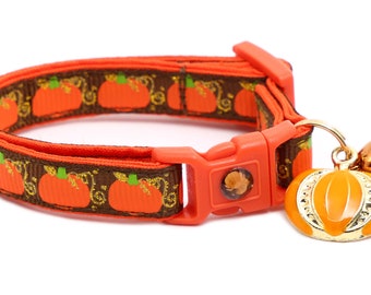 Pumpkin Cat Collar - Pumpkins and Gold on Brown - Breakaway Safety - B90D53