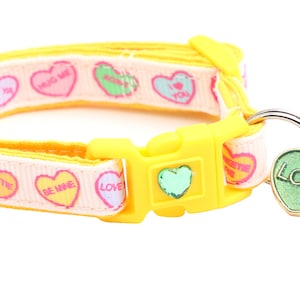 Valentines Day Cat Collar - Pastel Conversation Hearts - Breakaway Safety-  B7D216