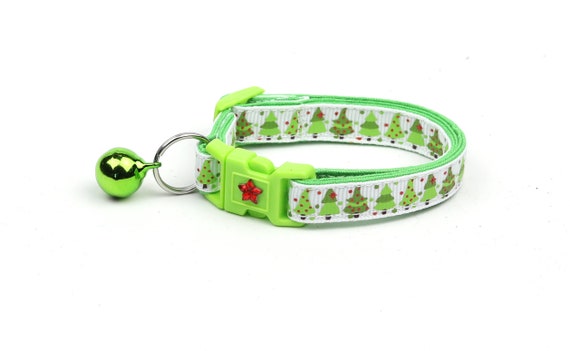 Christmas Cat Collar Jolly Santa Faces on Green Kitten or Large Size B116D48