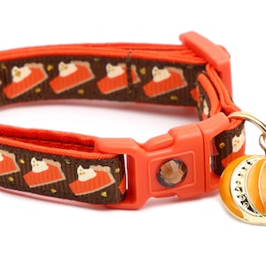 Thanksgiving Cat Collar - Pumpkin Pie Slices on Brown - Breakaway Safety - B23D53