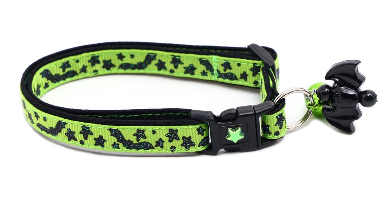 Halloween Cat Collar Spooky Bats and Stars on Green Breakaway Safety B59D137 image 6