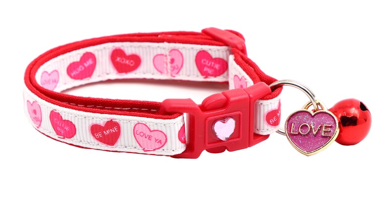 Valentines Day Cat Collar Red Conversation Hearts Breakaway Safety B84D226 Both Charm and Bell