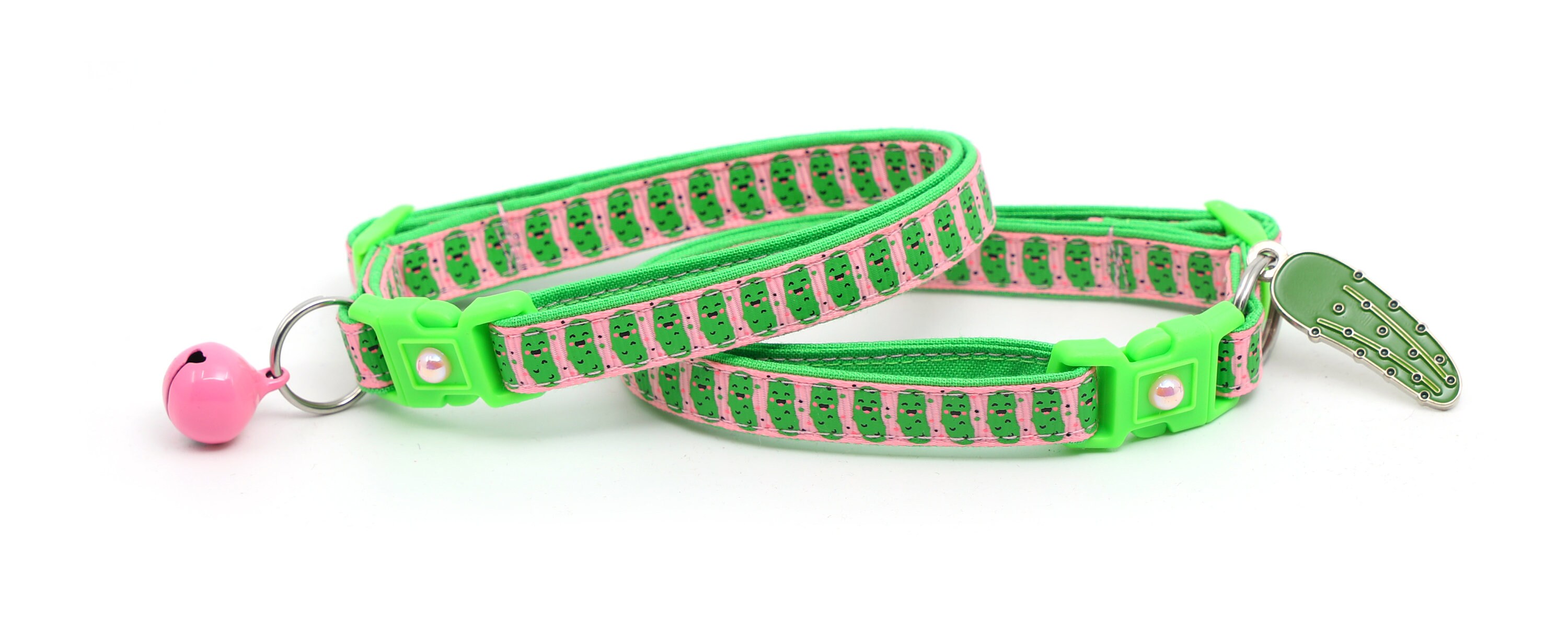pickle cat collar