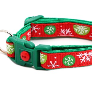 Winter Cat Collar -Snowflake Bubbles on Red - Breakaway Safety - B15D24