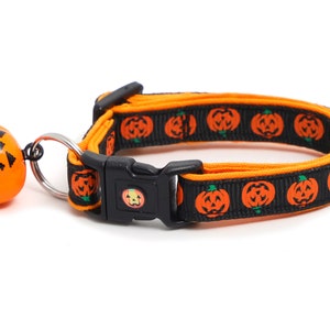 Halloween Cat Collar Alternating Jack-O-Lanterns on Black Small Cat / Kitten Size or Largestandard Size Collar B7D183 Orange Pumpkin Bell