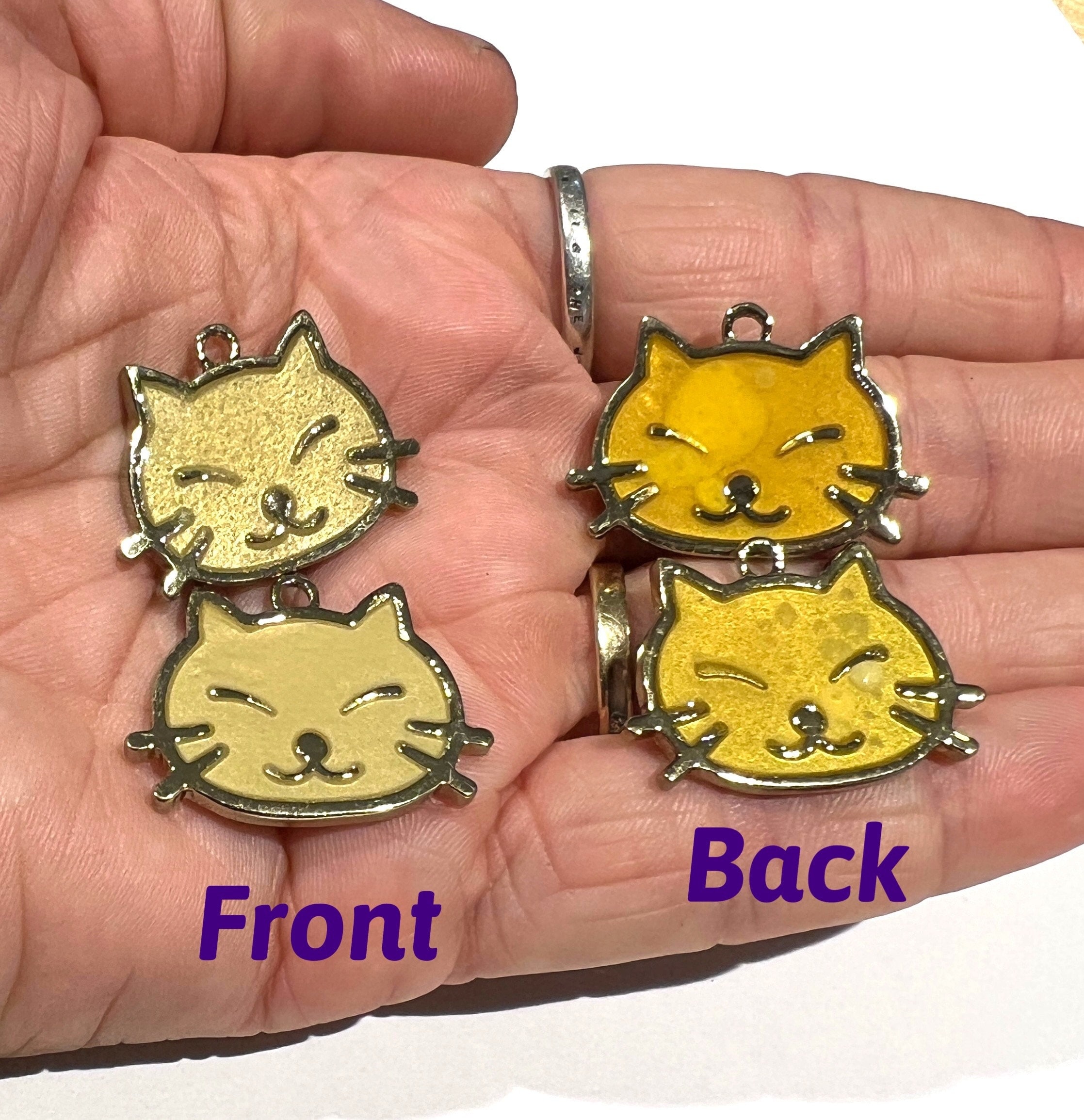 暗闇で光る猫用首輪 - ピンクに光る猫の顔 - Breakaway Cat Safety - B50D285 - Etsy 日本, image size:2235x2309