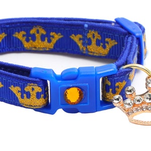 Crown Cat Collar - Gold Crowns on Royal Blue - Breakaway Safety - B29D245