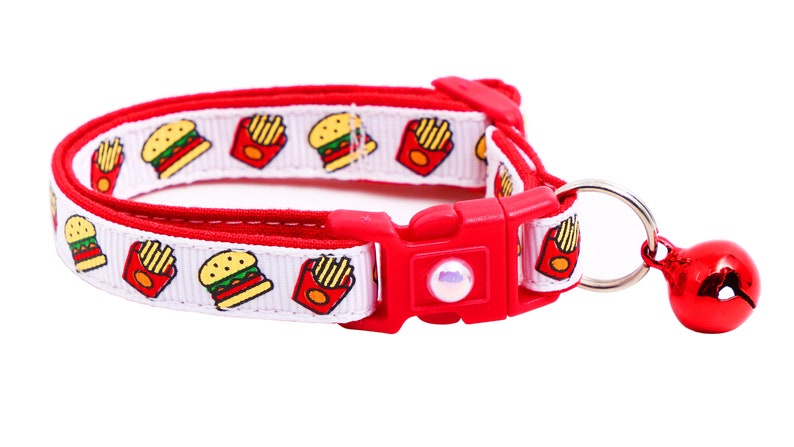 Cheeseburger Cat Collar Burgers and Fries on White Breakaway Safety B23D273 Jingle Bell