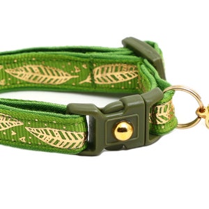 Feather Cat Collar - Metallic Gold Feathers on Kiwi Green - Breakaway Safety - B68D150