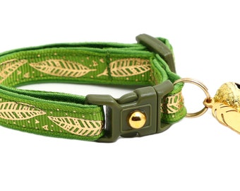 Feather Cat Collar - Metallic Gold Feathers on Kiwi Green - Breakaway Safety - B68D150