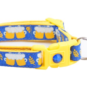 Beer Katzenhalsband - Bierkrüge auf Blau - Breakaway Safety - B56D11