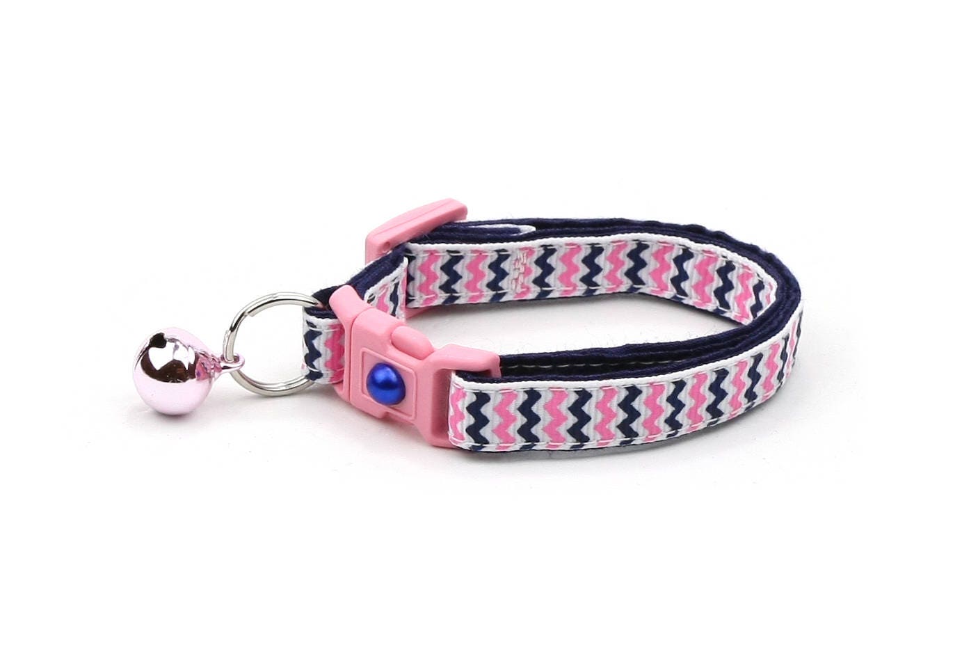 large cat collar size