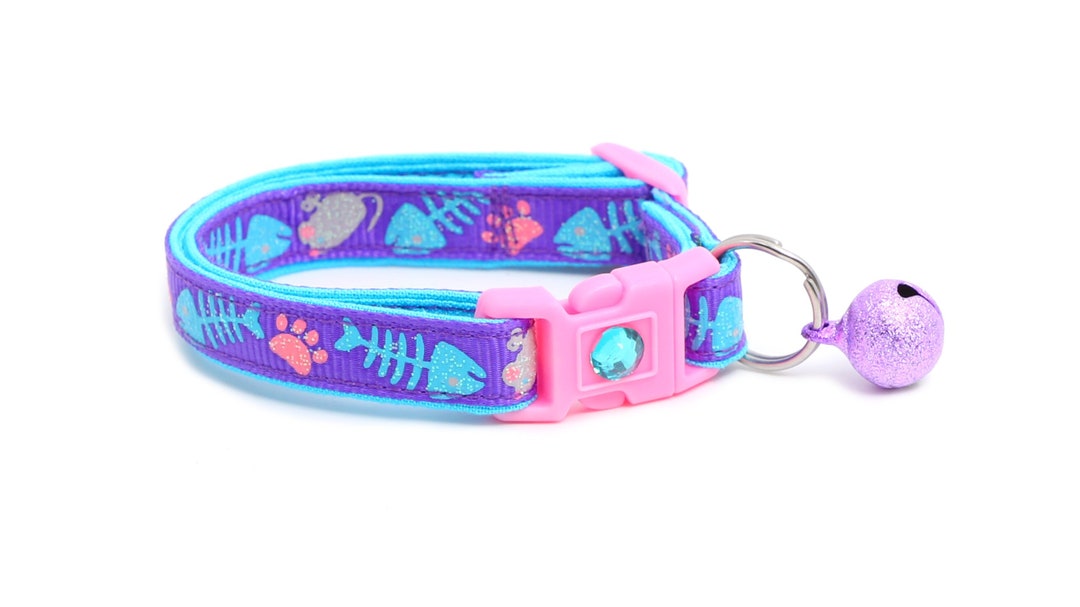 Paw Print Cat Collar - Kit & Caboodle on Purple - Breakaway Cat Collar ...