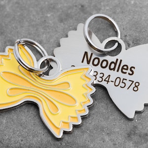 Médaille d&#39;identification gravée en pâtes Farfalle (nœud papillon) personnalisée pour votre chat ou chien.
