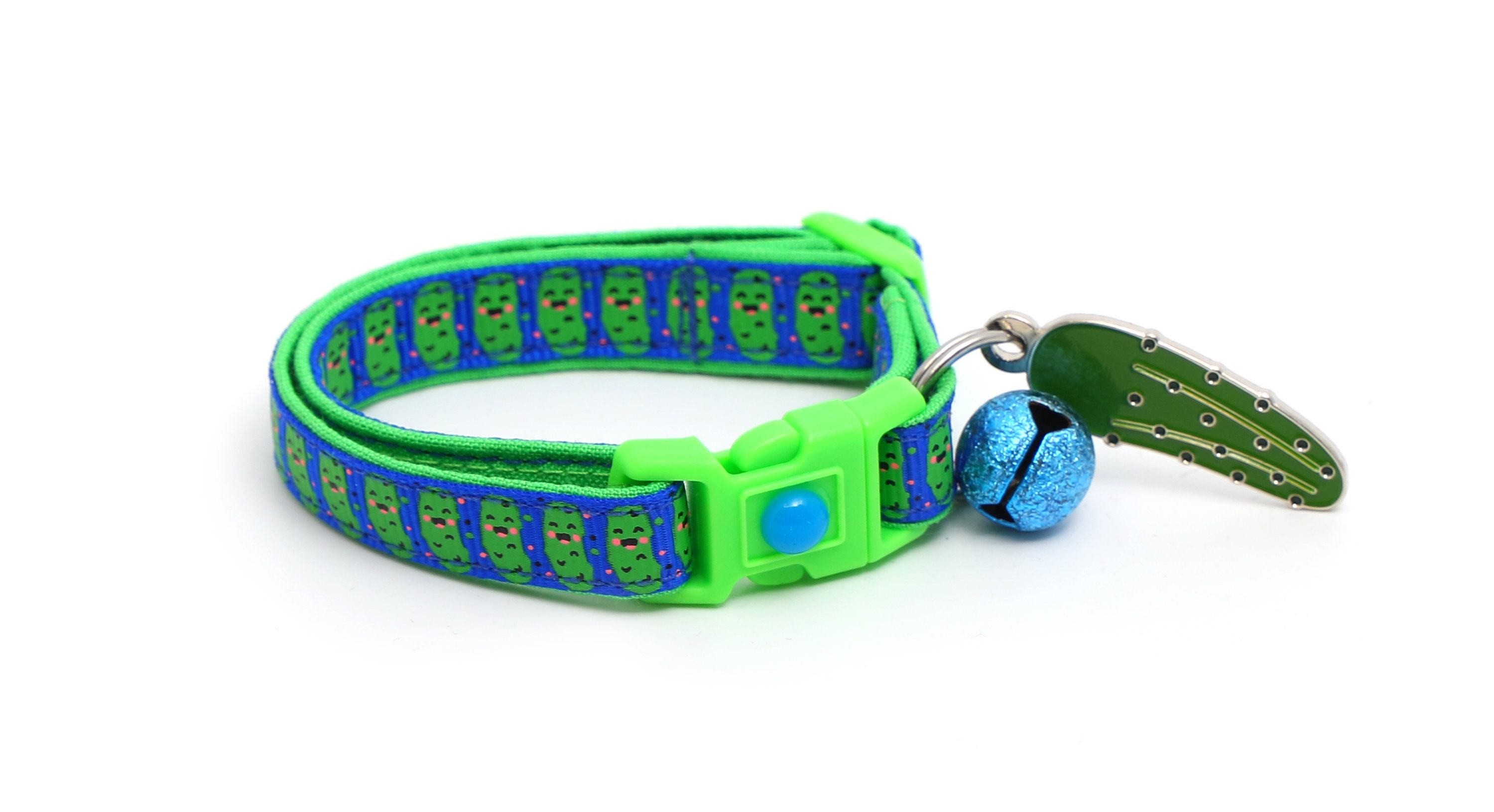 pickle cat collar