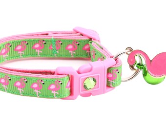 Tropical Cat Collar - Pink Flamingos on Green - Breakaway Safety - B65D117