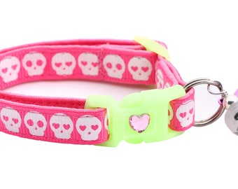 Skull Cat Collar - Glowing Skulls on Pink - Breakaway Safety - B27D273