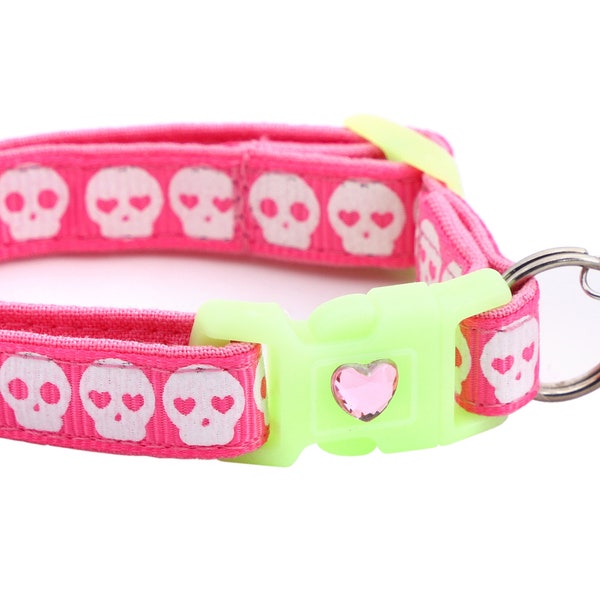 Skull Cat Collar - Glowing Skulls on Pink - Breakaway Safety - B27D273