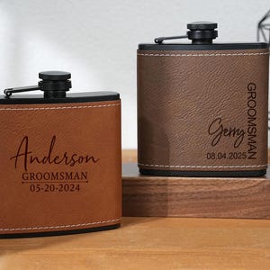 Custom Leather Groomsman Flask,Personalized Leather Flask for Men,Personalized Hip Flask,Best Man Flask Gift,Groomsmen Proposal,Wedding Gift