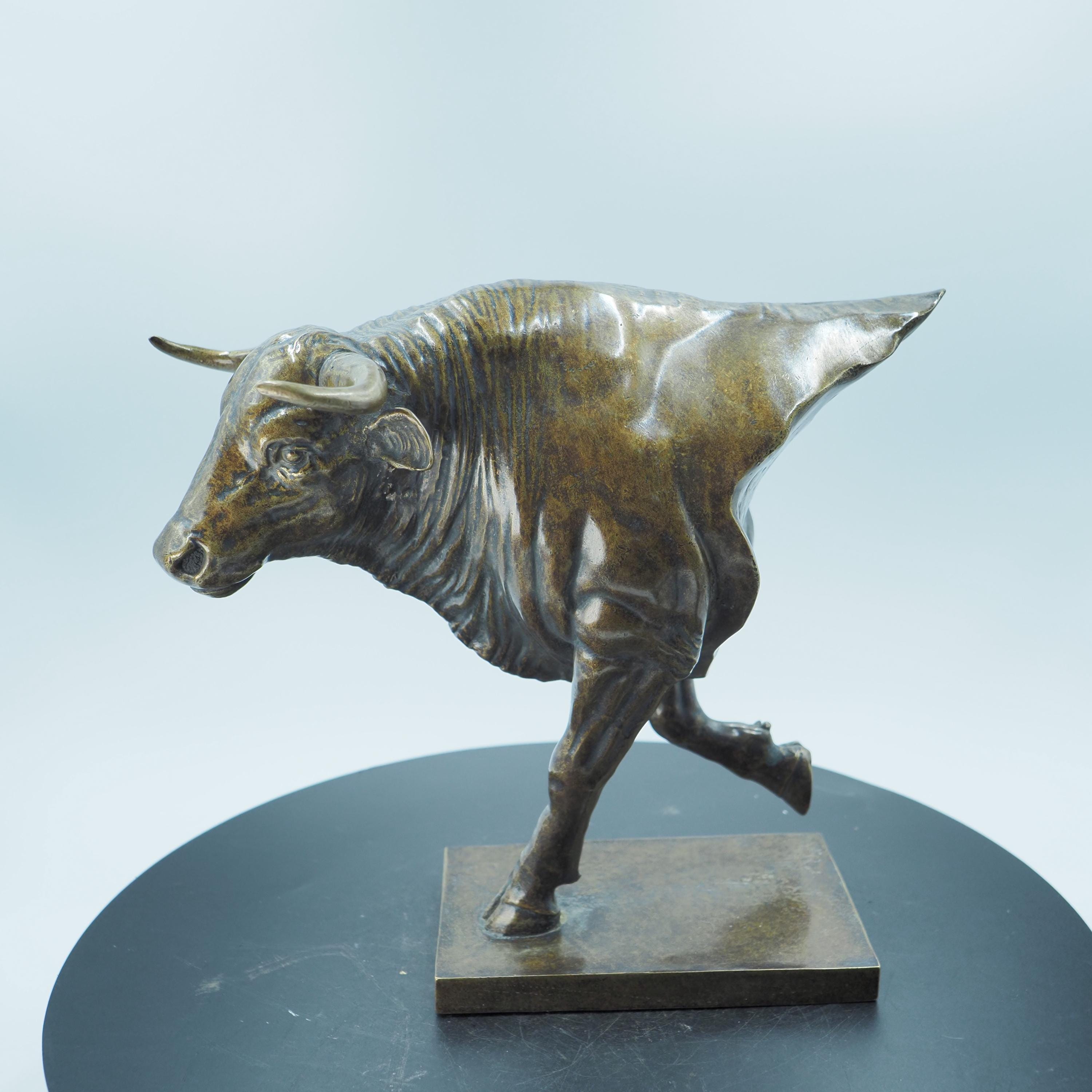 手作り銅製雄牛の頭の置物 - 穏やかな表情 - Etsy 日本