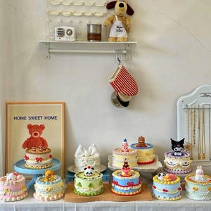 Korean Style Simulation Cake Jewelry Box: Cute Organizer for Teens and Young Women