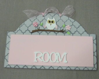 Personalized Room Sign for Girls with Owl theme.