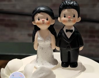 Custom Wedding Cake Topper – Handmade Clay Bride and Groom Figurine