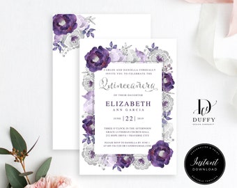 Op de afbeelding: Paarse en zilveren Quinceañera-uitnodiging met een bloemmotief. De uitnodiging luidt: "Carlos en Daniella nodigen u van harte uit om de Quinceañera van hun dochter Elizabeth Ann Garcia te vieren op 22 juni 2019 om 15:00 uur in de Grace Lutheran Church Hall, 232 Hope Drive, Traverse City. RSVP graag aan Daniella vóór 1 juni via 689-536-5328 of candogmail.com."