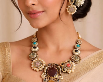 Conjunto de collar Royal Navratana: Esmeralda y diamante Polki, joyería nupcial india