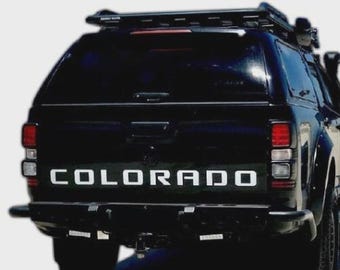 Passend für Holden Colorado Tailgate Grafiken Jedes Jahr Abziehbilder Aufkleber nur Text
