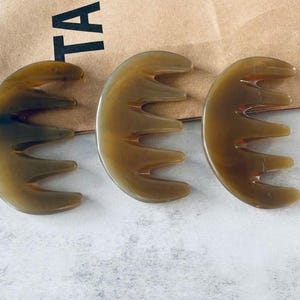 Massagekamm, breiter Zahnkamm, Hornkamm, handgemachter Kamm, Taschenkamm, Haarschmuck, Muttertagsgeschenk, umweltfreundlich