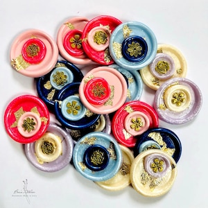 Adesivi con sigillo di ceralacca. Foglia d'oro e Fiori. Sigilli per le feste, matrimoni, inviti, diari, regali.